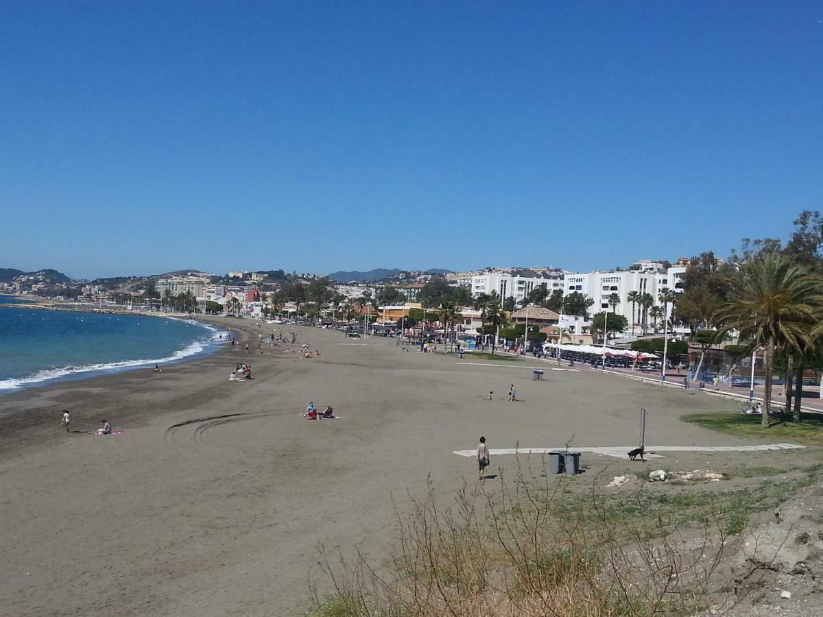 Appartamento Playa Viginia Málaga Esterno foto